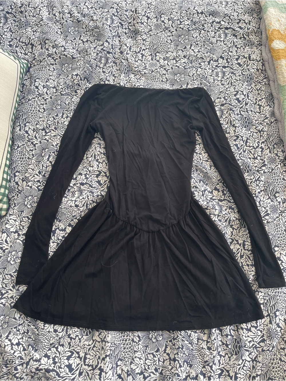 Olivia Hurst Black Long-Sleeve Fit & Flare Dress